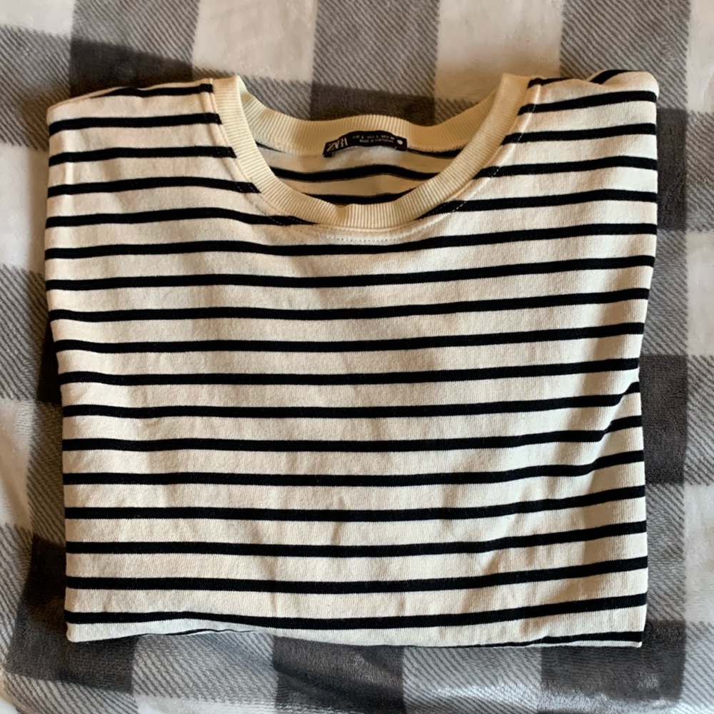 Zara long sleeve striped shirt